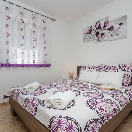 Apartament Sanela With Private Pool