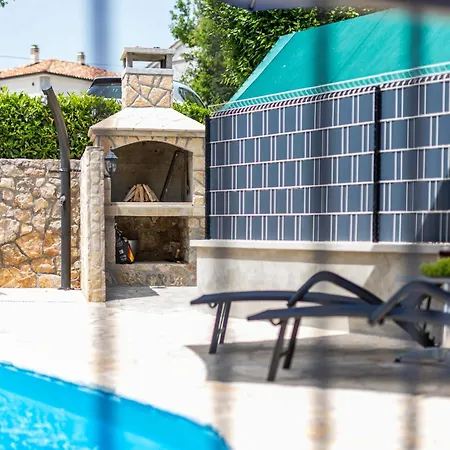 Apartament Sanela With Private Pool *