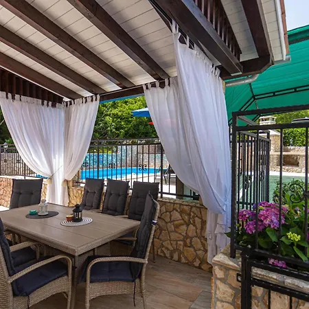 Apartament Sanela With Private Pool Gostinjac